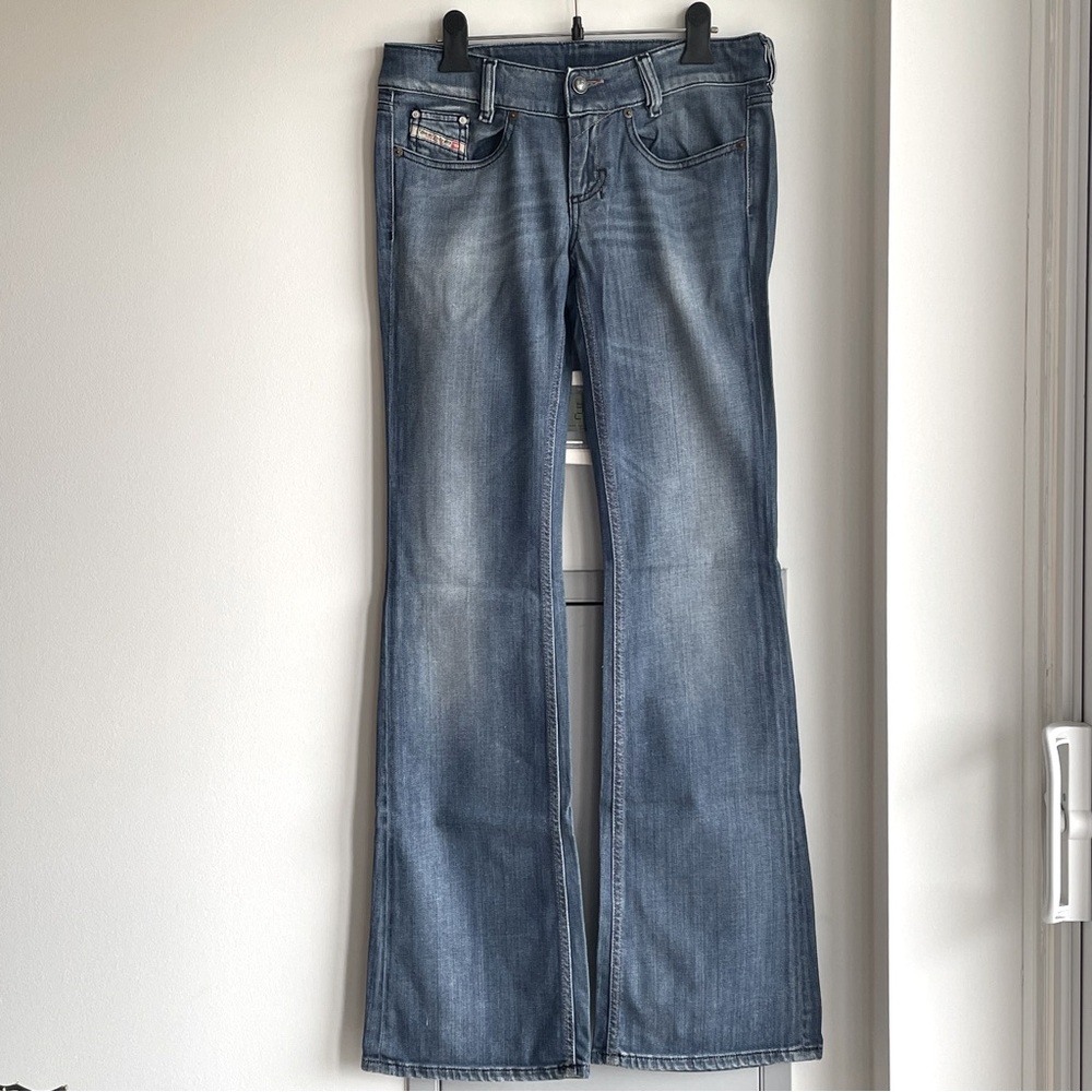 NWOT DIESEL The Lovely Low Rise Bootcut Light Wash Jeans